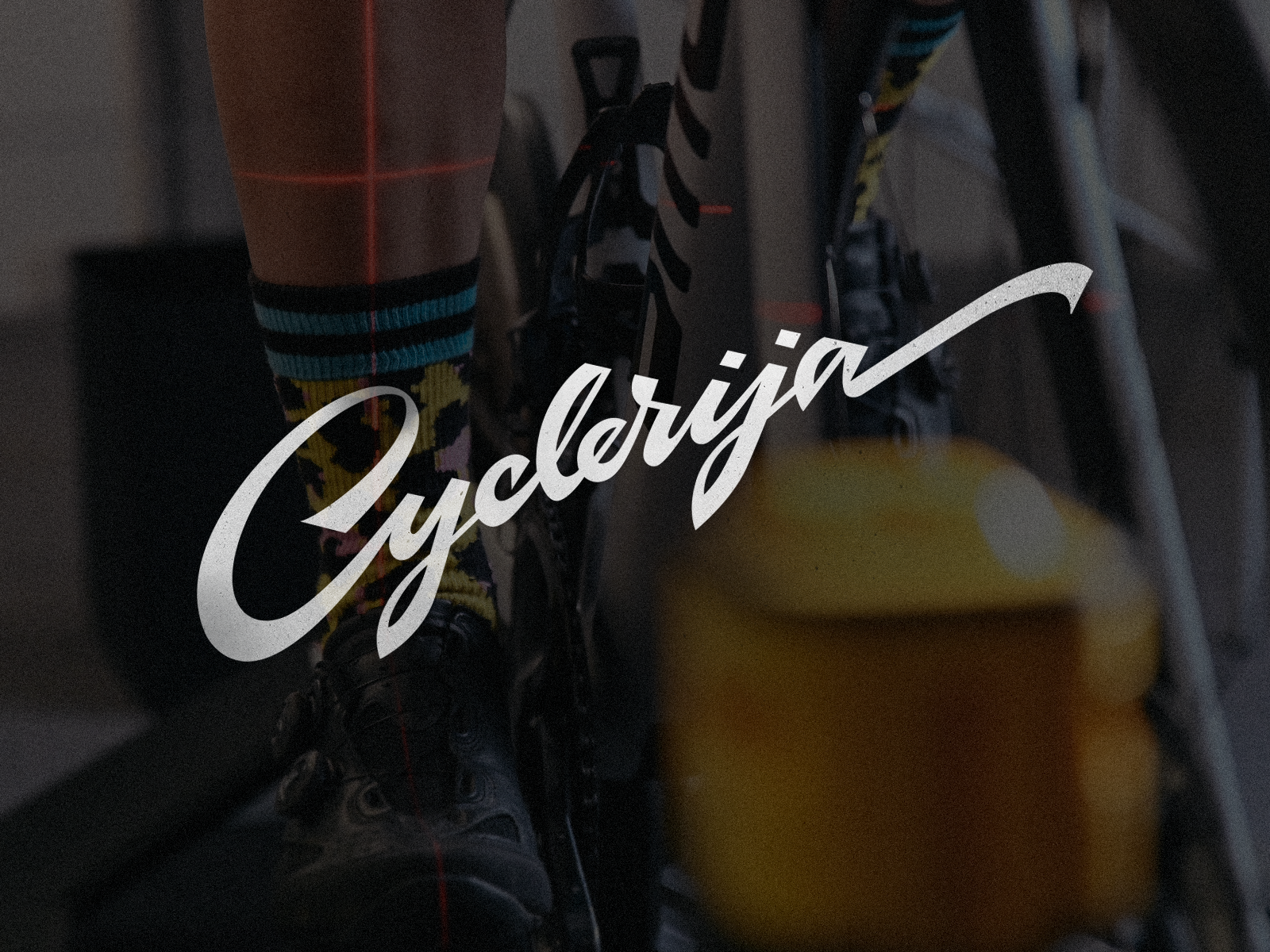 Example of Retro Lettering Logotype 